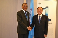 Rencontre de Dubaï : Koné Bruno échange avec le secrétaire Général Adjoint de l`Union Internationale des Télécommunications